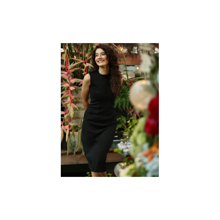 Black Sleeveless Long Length Denim Dress